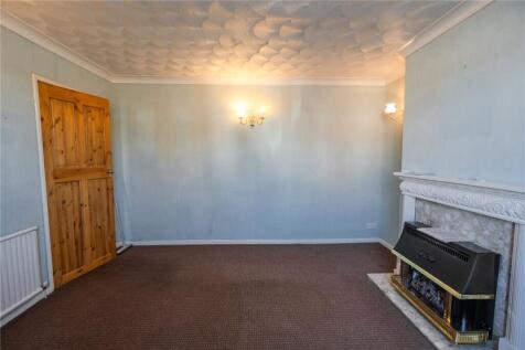 Living Room (2)