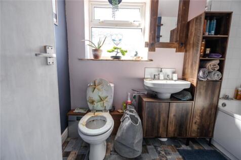 Bathroom (2)