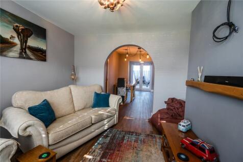 Living Room (2)