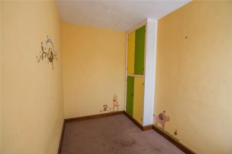 Bedroom 2 (2)