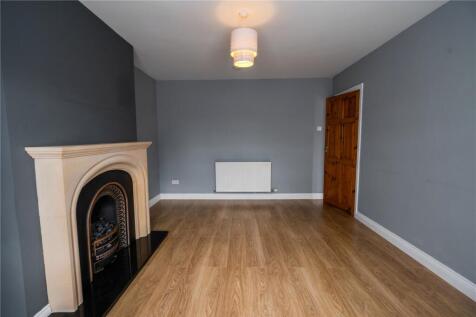 Living Room (2)