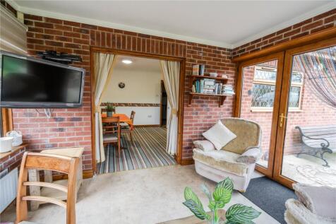 Sun Room (2)