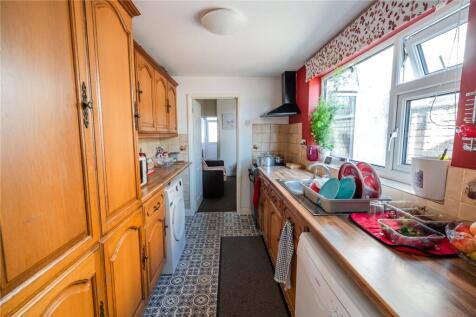 Kitchen (2)