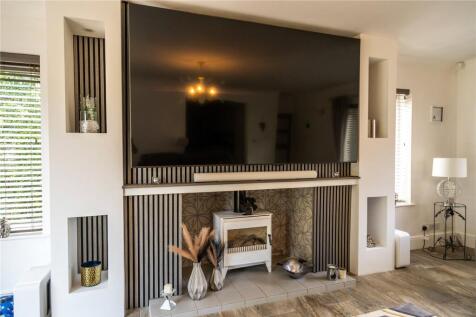 Living Room (3)