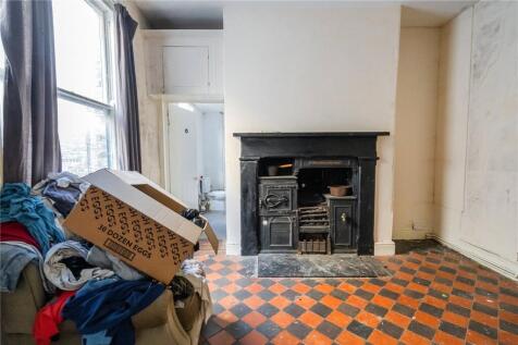 Flat 1 Dining Room
