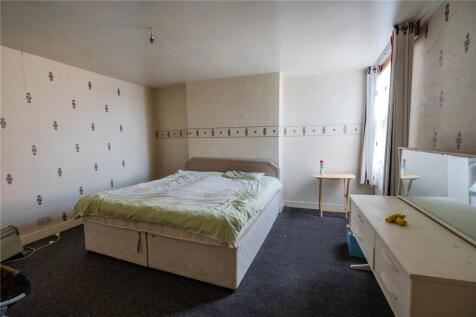 Flat 2 Bedroom 1