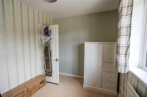 Bedroom 2 (2)