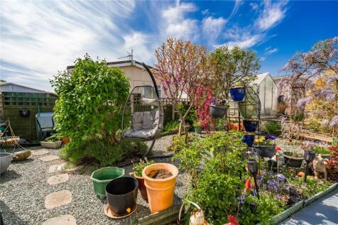 Garden (2)
