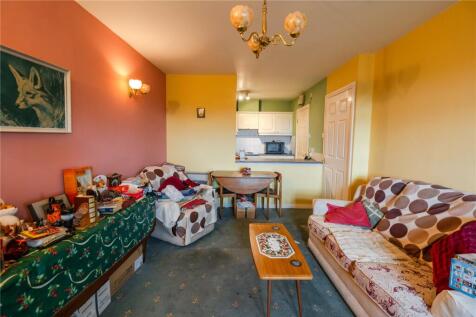 Living Room (2)