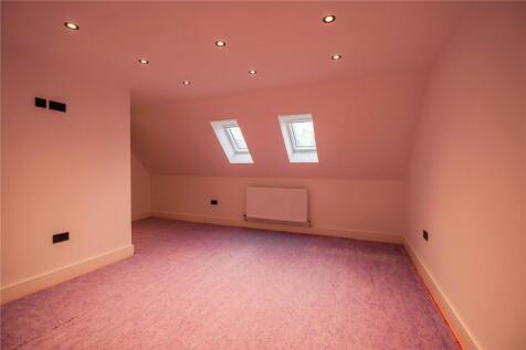 Bedroom 6 (2)
