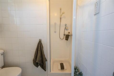 En-Suite (2)