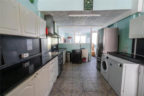 Kitchen (2)