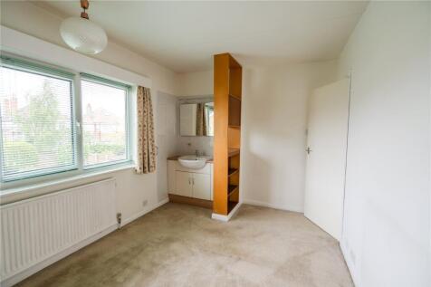 Bedroom 2 (2)