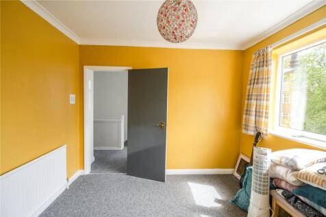 Bedroom 2 (2)