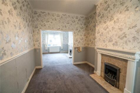 Living Room (2)