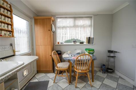 Kitchen (2)