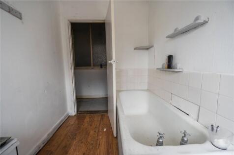 Flat - Bathroom