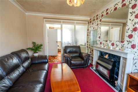 Living Room (2)