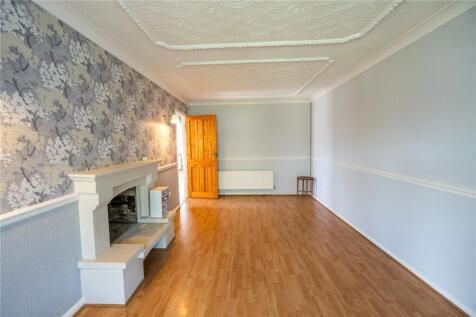 Living Room (2)