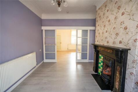 Living Room (2)