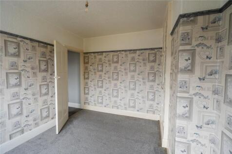 Bedroom 2 (2)