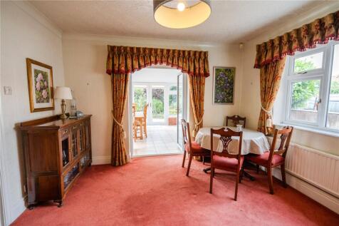 Dining Room (2)