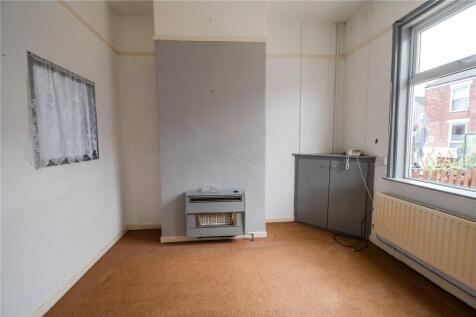 Living Room (2)