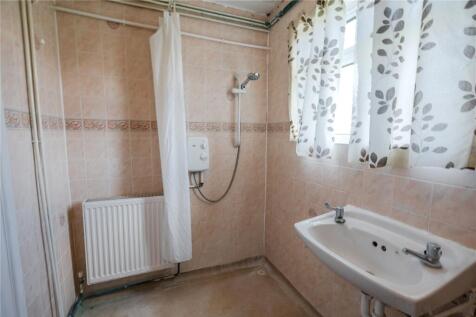 Wet Room (2)