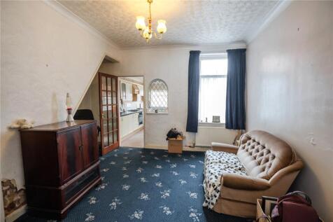 Living Room (3)
