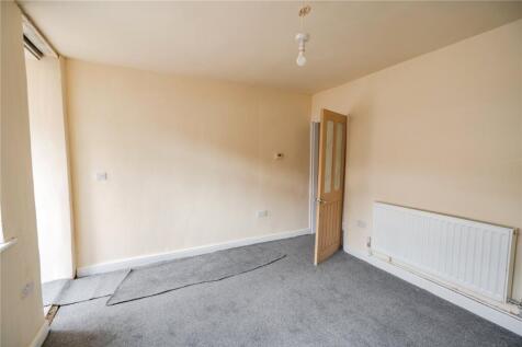 Living Room (2)