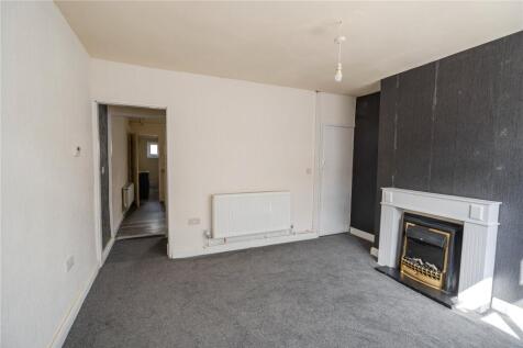 Living Room (2)