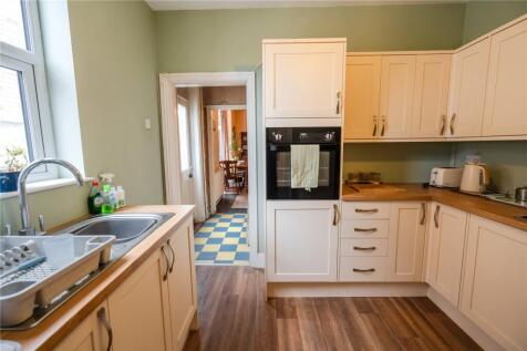 Kitchen (2)