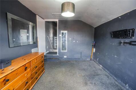 Bedroom 2 (2)