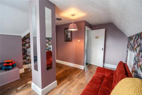 Bedroom 3 (2)