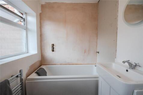 Bathroom (2)
