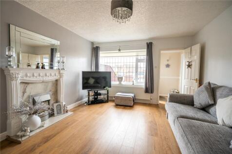 Living Room (2)