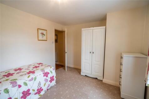 Bedroom 3 (2)