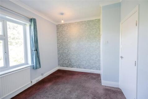 Bedroom 4 (2)