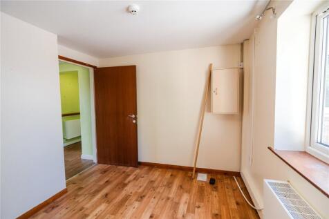 Bedroom 4 (2)
