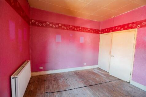 Bedroom 1 (2)