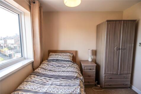 Bedroom 3 (2)