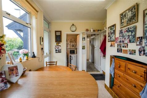 Kitchen (2)