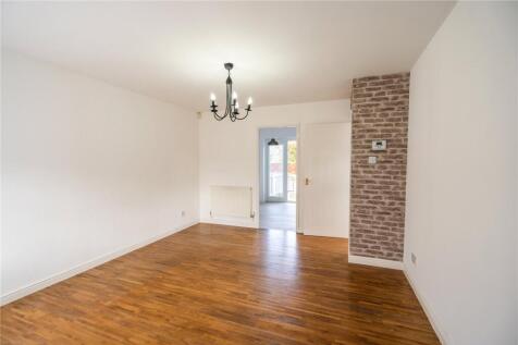 Living Room (2)