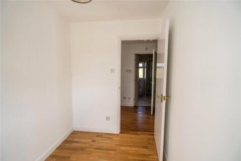 Bedroom 3 (2)