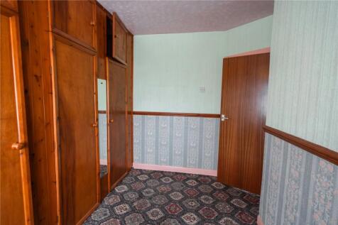 Bedroom 2 (2)