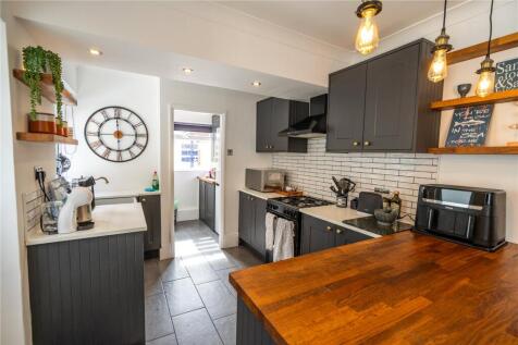 Kitchen (2)
