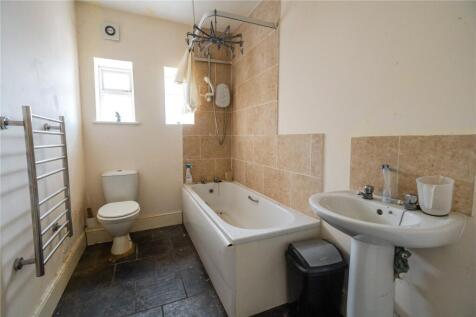 Bathroom - Fff