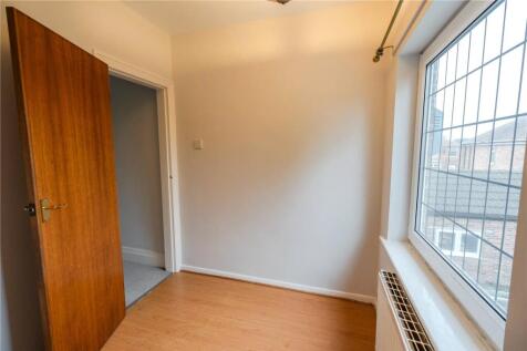 Bedroom 3 (2)
