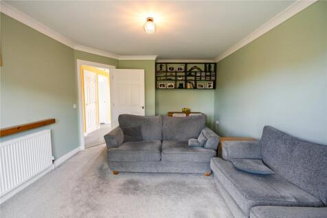 Living Room (2)