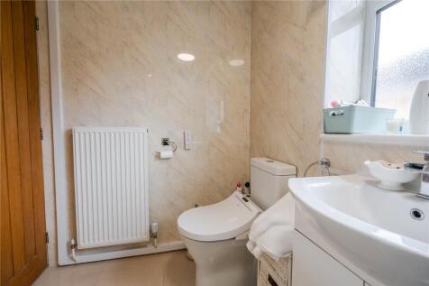 Shower Room (2)